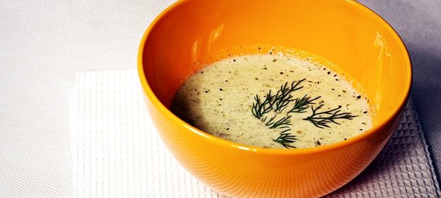 Сырный суп-пюре с шампиньонами и зеленой фасолью