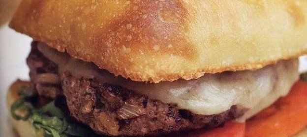 Мясной или куриный бульон