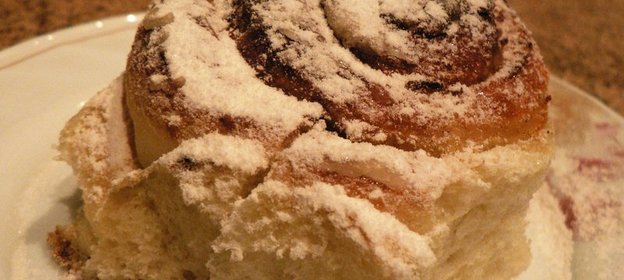 Булочки с маслом и корицей