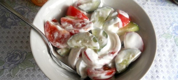 Салат овощной к шашлыку