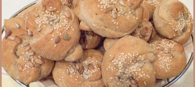 Булочки ЦЕЛЬНОЗЕРНОВЫЕ с семечками