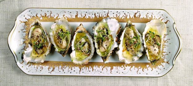 Устрицы в огуречном желе