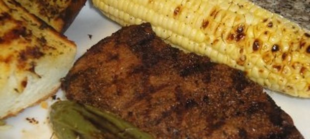 Мясо с кукурузой,перцем и хлебом на Гриле ! ! !