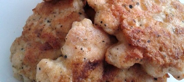 Куриные оладьи с чесноком