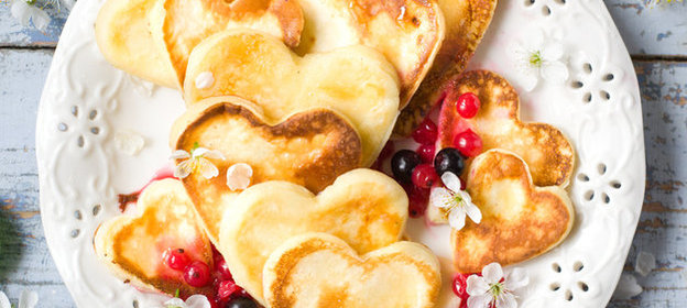 Оладьи в форме сердца