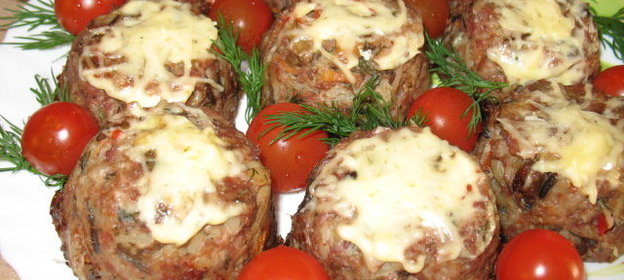 Мясные кексы с наполнителями