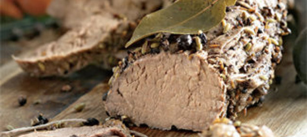 Говяжья вырезка в пряностях