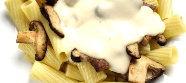 Сливочный соус альфредо с пармезаном