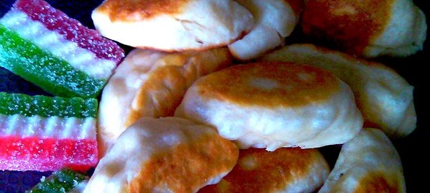 Пирожки с мармеладом