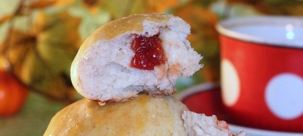 Венские булочки с вишней