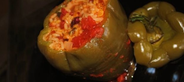 Пицца из рубленого мяса с баклажанами