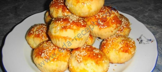 Мини-булочки с кунжутом