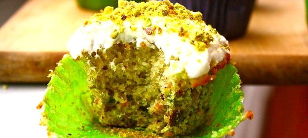 Фисташковые творожные кексы