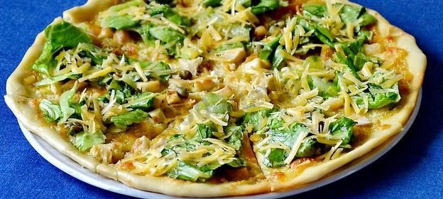 Пицца Цезарь в духовке