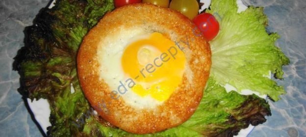 Яичница в хлебе Смак