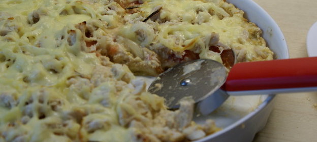 Пицца с курицей :S