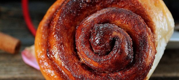 Постные булочки Розочки с корицей