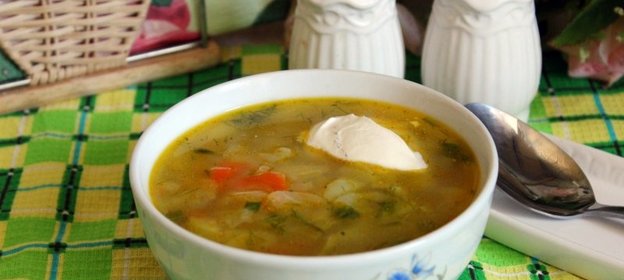 Летние щи из молодой капусты со сладким перцем