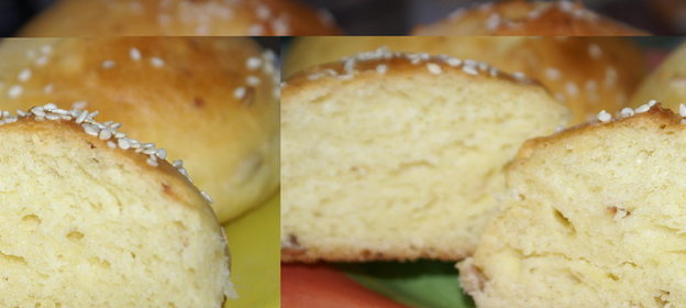 Сдобные кукурузные булочки с колбасным сыром и кунжутом