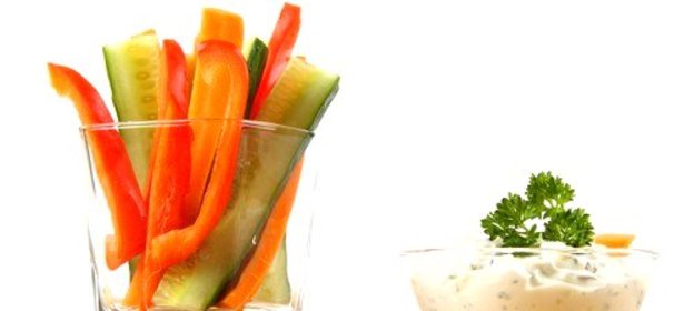 Огуречно-йогуртовый дип с мятой