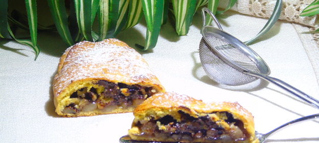 Рулет с грушей и шоколадом