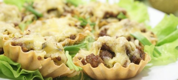 Бананы с корицей в кокосовом соусе