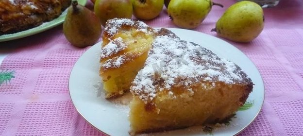 Кекс с грушей