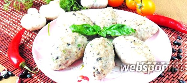 Биточки из индейки с грибами и фасолью