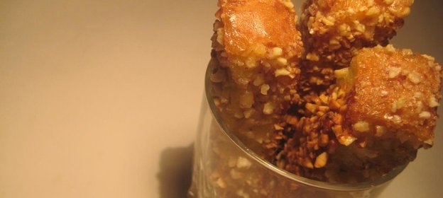 Миндальные палочки к завтраку с марсалой