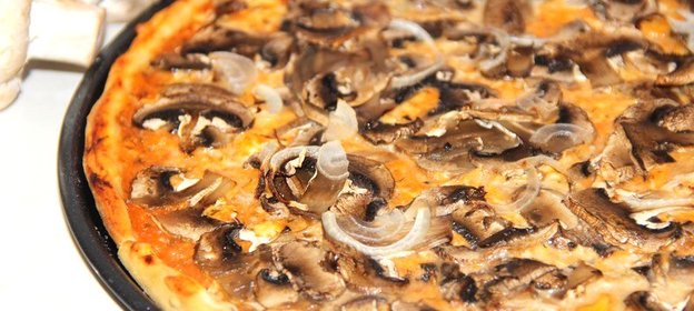 Грибная пицца