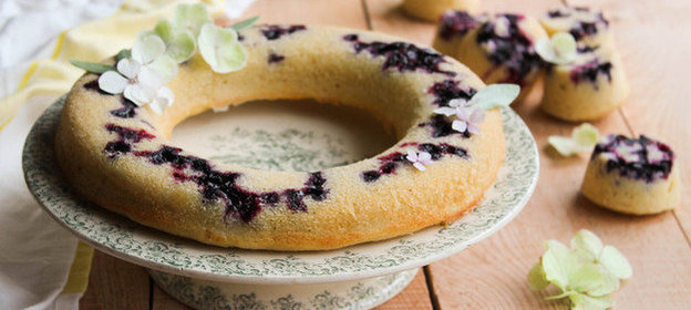 Лимонный кекс из рисовой муки с голубикой