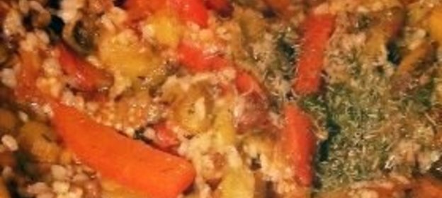 Салат из морской рыбы с овощами