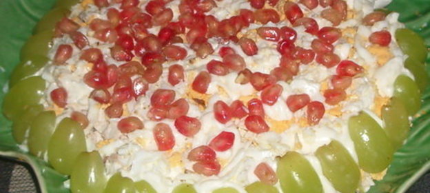 Салат с курицей и шампиньонами