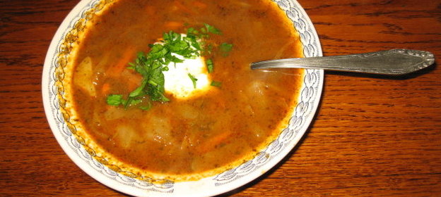 Щи из свежей капусты со щавелем (русская кухня)