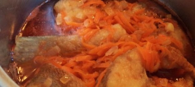 Судак с овощами, под маринадом