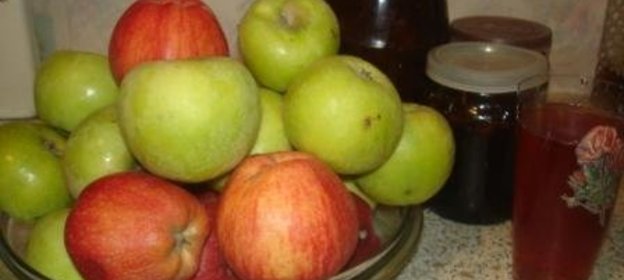 Желе из яблочных остатков