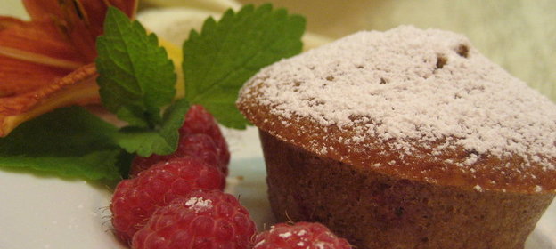 Кексы с малиной