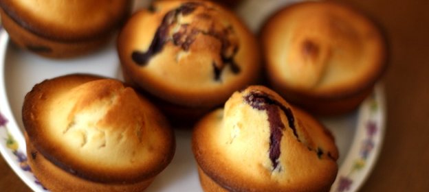 Маффины с целой голубикой