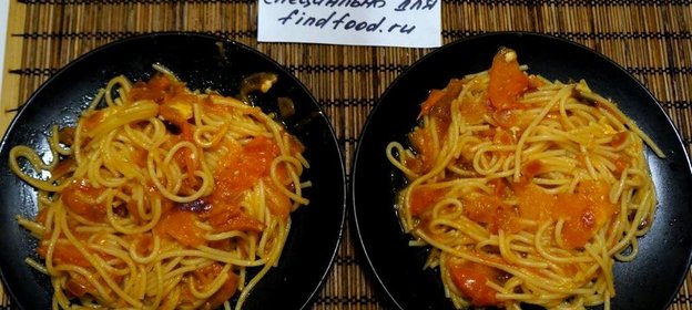 Спагетти в помидорах
