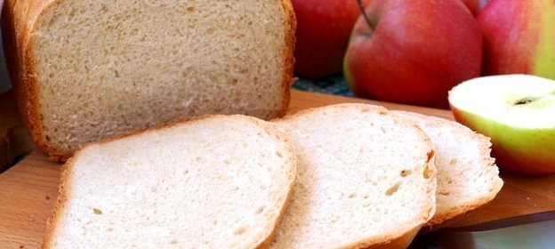 Яблочный хлеб в хлебопечке