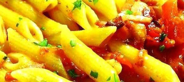 Паста с беконом и сыром