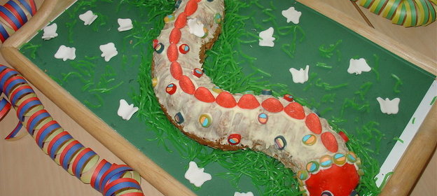 Кекс „Карнавальная змейка