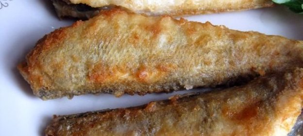 Банановые булочки с орехами