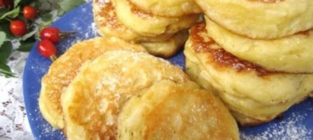 Постные оладьи с яблоками