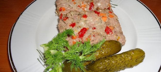 Мясной хлебец с морковью и перцем
