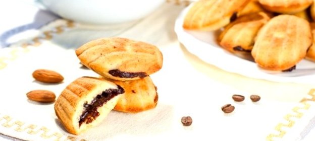 Миндально-шоколадное «Мадлен»