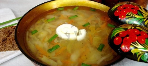 Щи из капусты с курицей в мультиварке