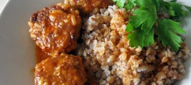 Тушеная капуста со свининой