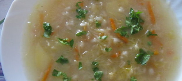 Щи из квашеной капусты с перловкой