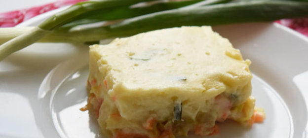 Картофельная запеканка с овощами (в мультиварке)